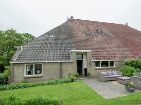 Modern Farmhouse in Molkwerum near the Lake